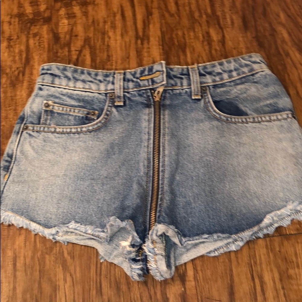 CARMAR DENIM SHORTS
